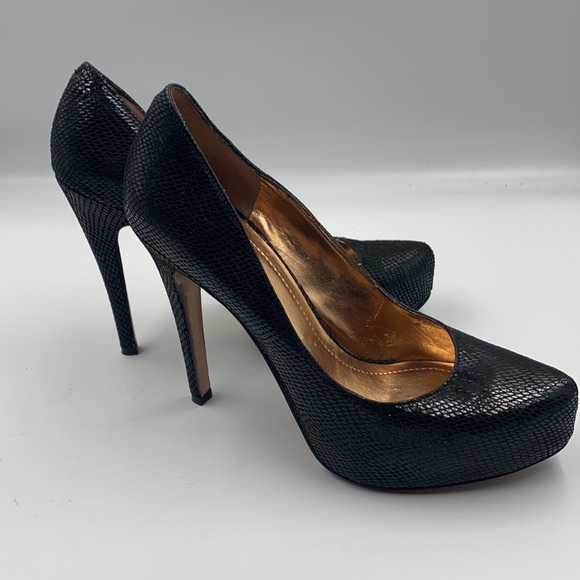 Heeled pumps - Picture 2 of 4
